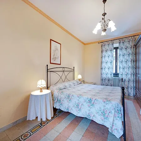 Mansion In Near Bolsena Semesterbostad