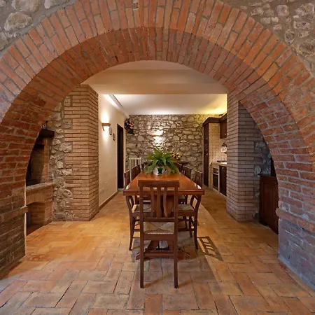 Vakantiehuis Mansion In Near Bolsena *