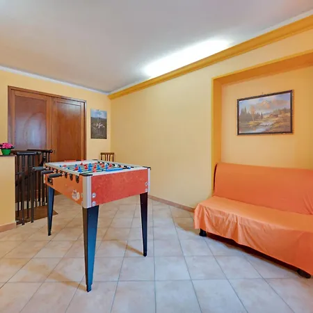 Mansion In Near Bolsena