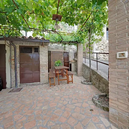 Mansion In Near Bolsena